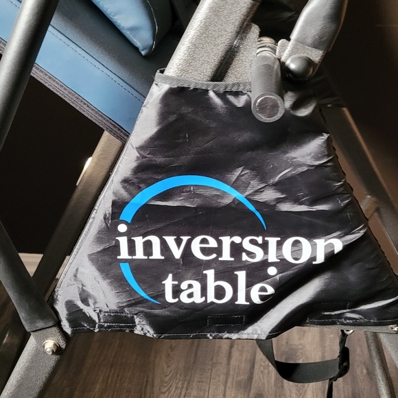 Inversion table - Picture 4 of 4